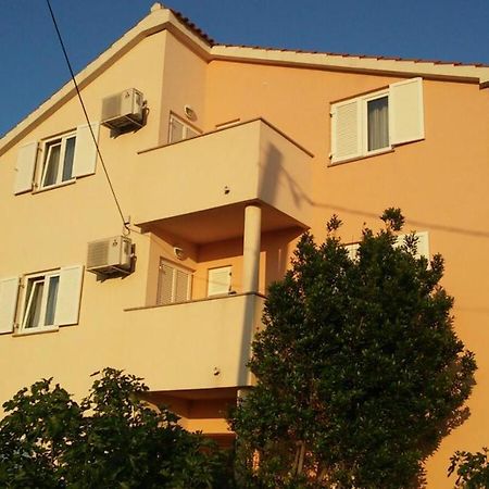 Apartments Oaza, Vrsi Mulo Buitenkant foto